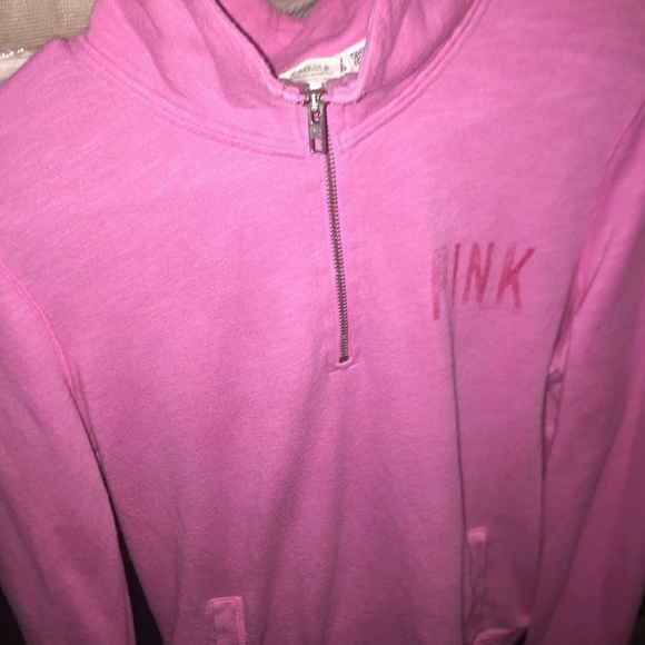 Victoria Secret PINK Pullover - Picture 1 of 4